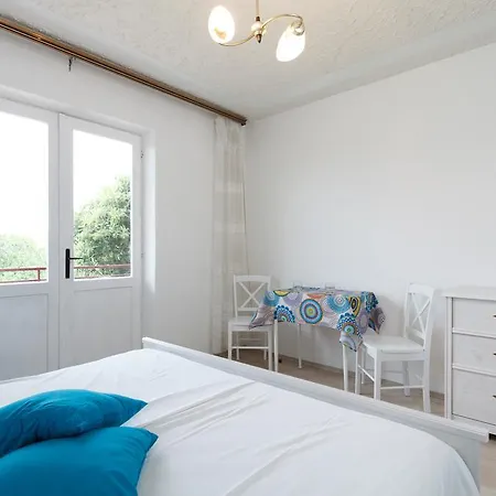 Guest house Adria 3*
