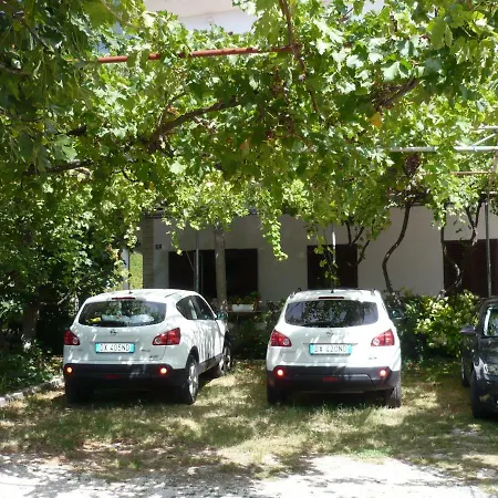 Adria Guest house