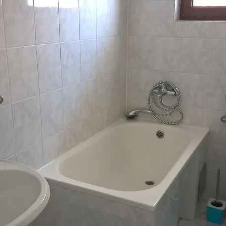 Adria Guest house 3*